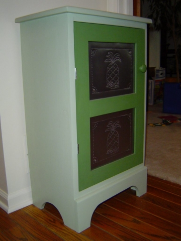 Green Pineapple Jelly Cupboard